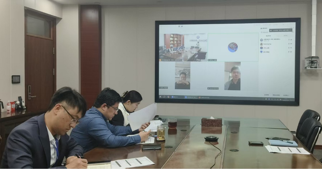 我校与两所国外高校共商硕博联合...